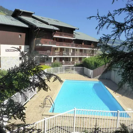 Apartment 4 Pers., Village, Proche Pistes, Piscine L'ete, Commerces A Pied - Fr-1-342-141 Beaufort (Savoie)